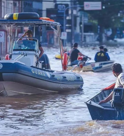 Número de mortos pelas enchentes no estado chega a 107.