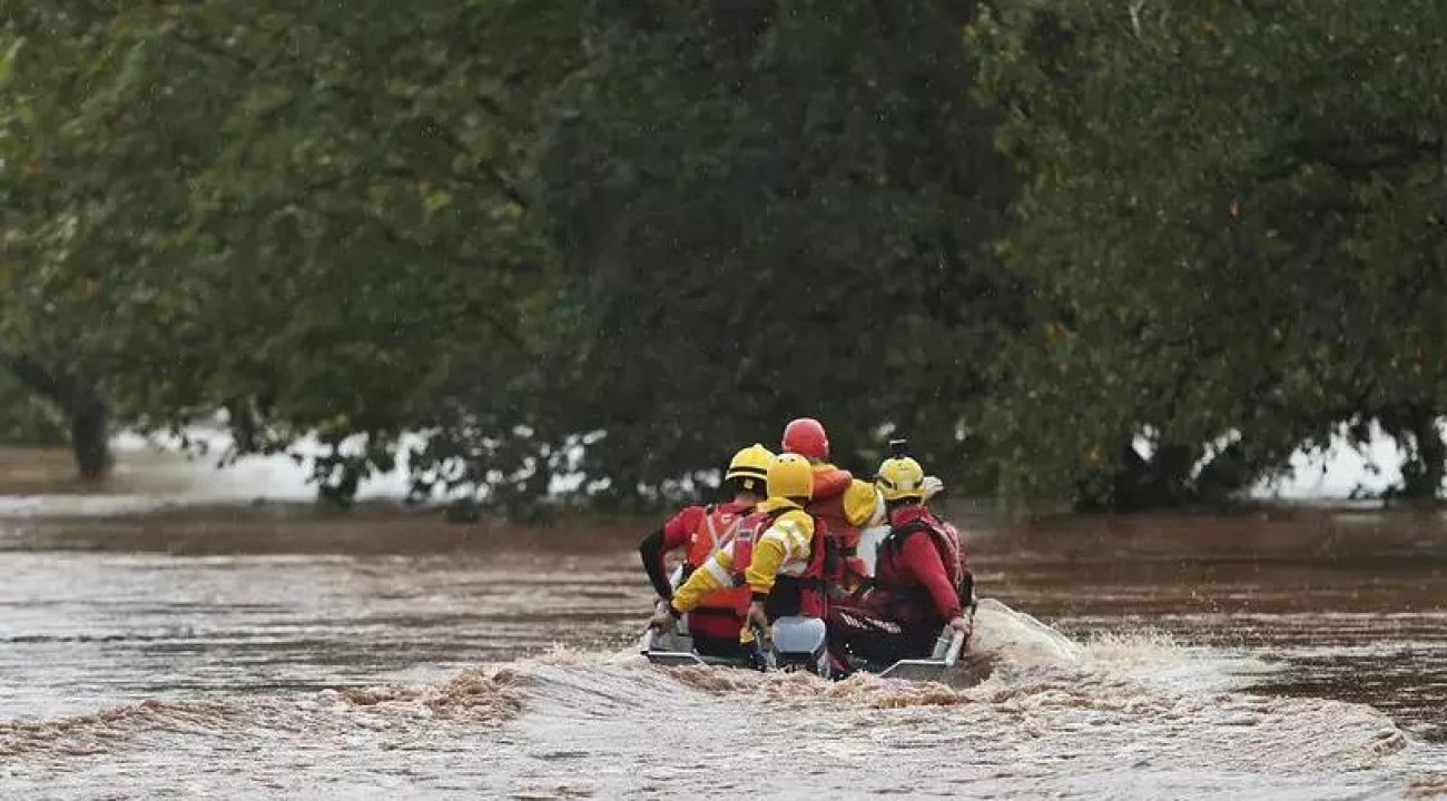 Governador decreta estado de calamidade pública no Rio Grande do Sul.